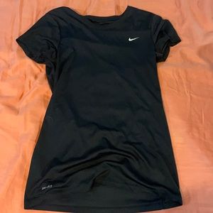 nike dri- fit black shirt